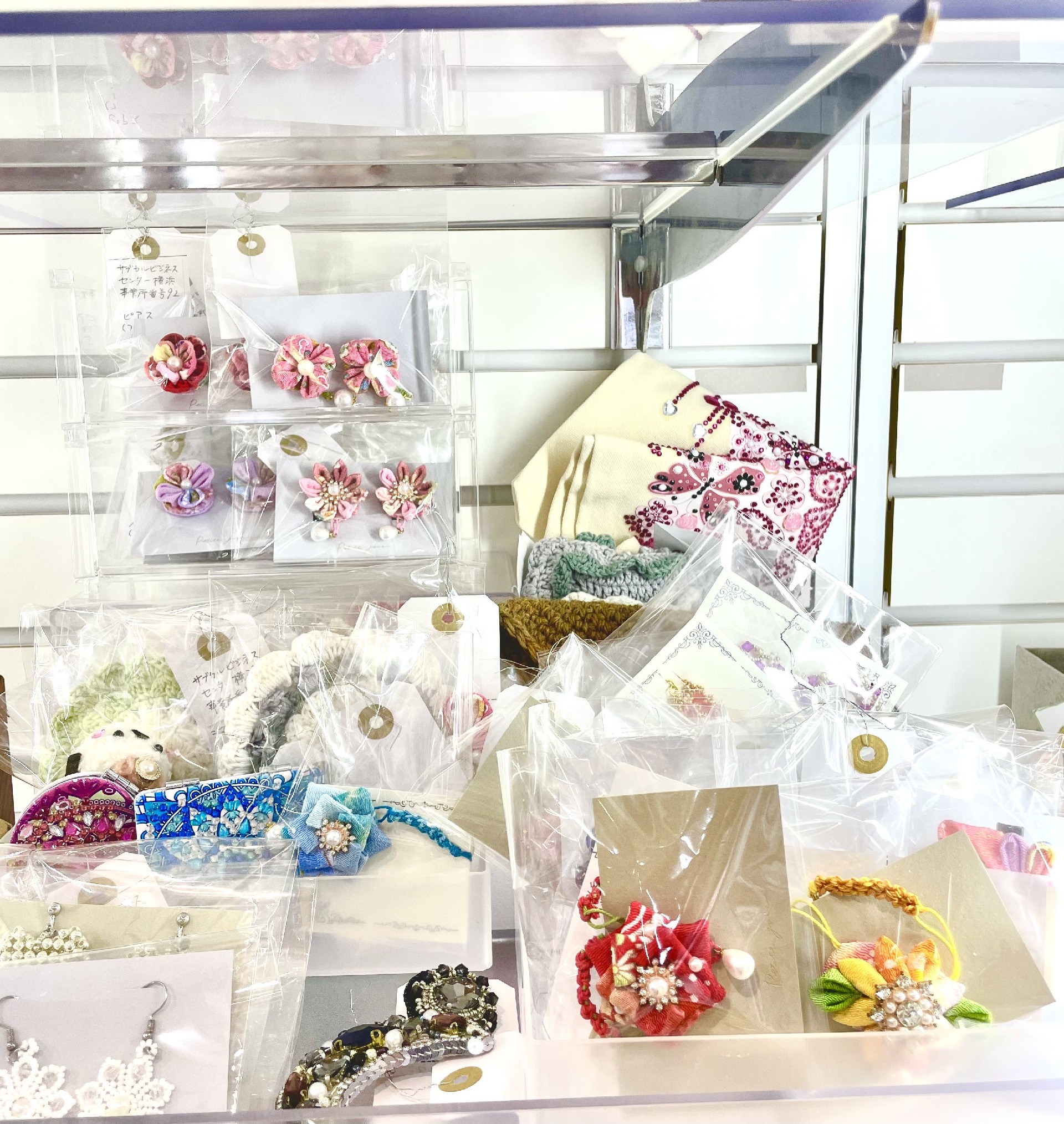 ともしびグッズコーナー出品してます✨